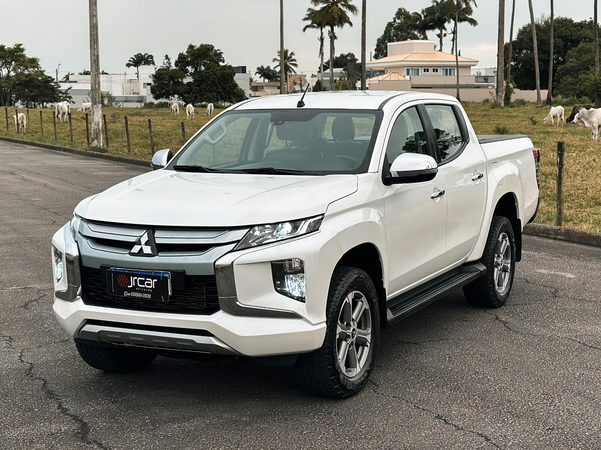 L200 Triton Mitsubishi L200 Triton MMC/TRITON SPORT HPE